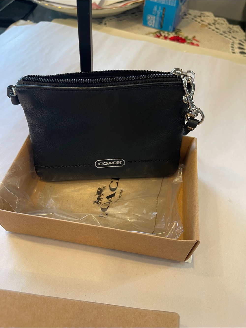 NWOT Coach Y2K Leather Corner Black Wristlet In Box F50188 Vintage